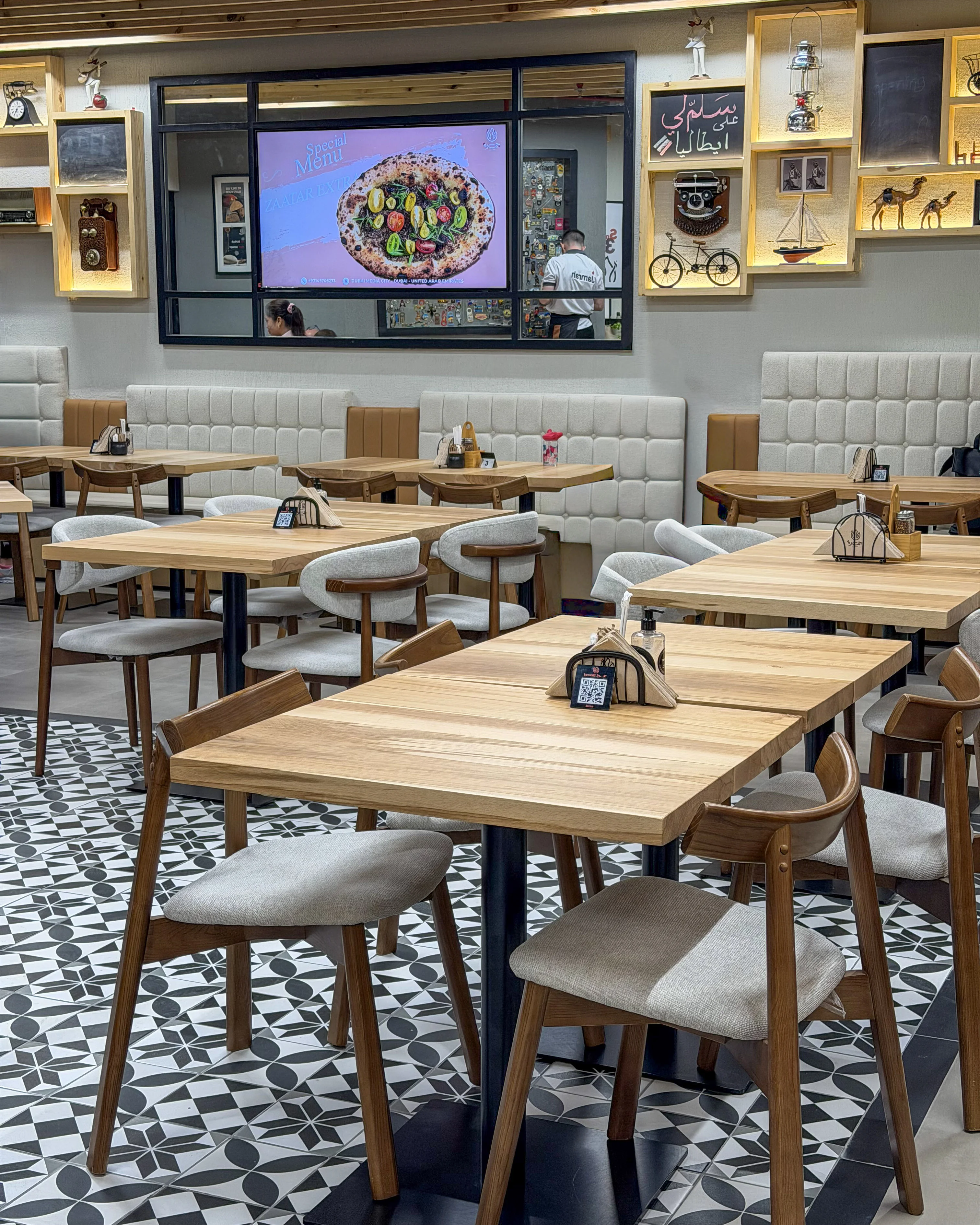 Restaurant interior photography by Wai Yan Aung